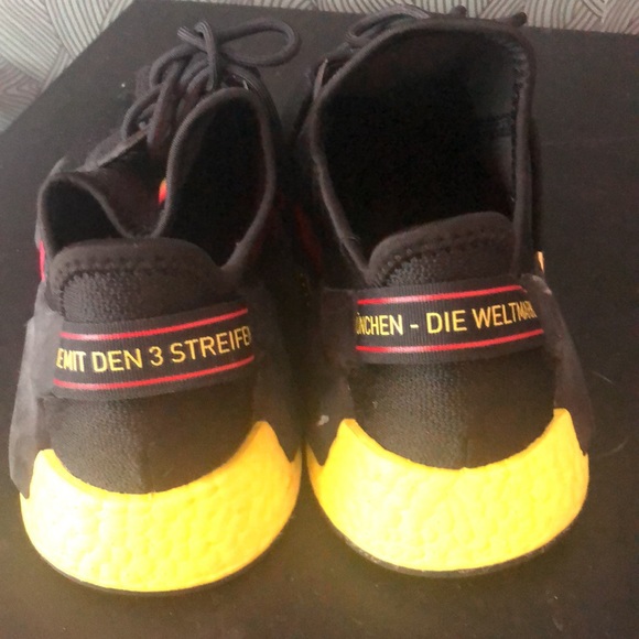 Adidas shoes - Picture 4 of 7